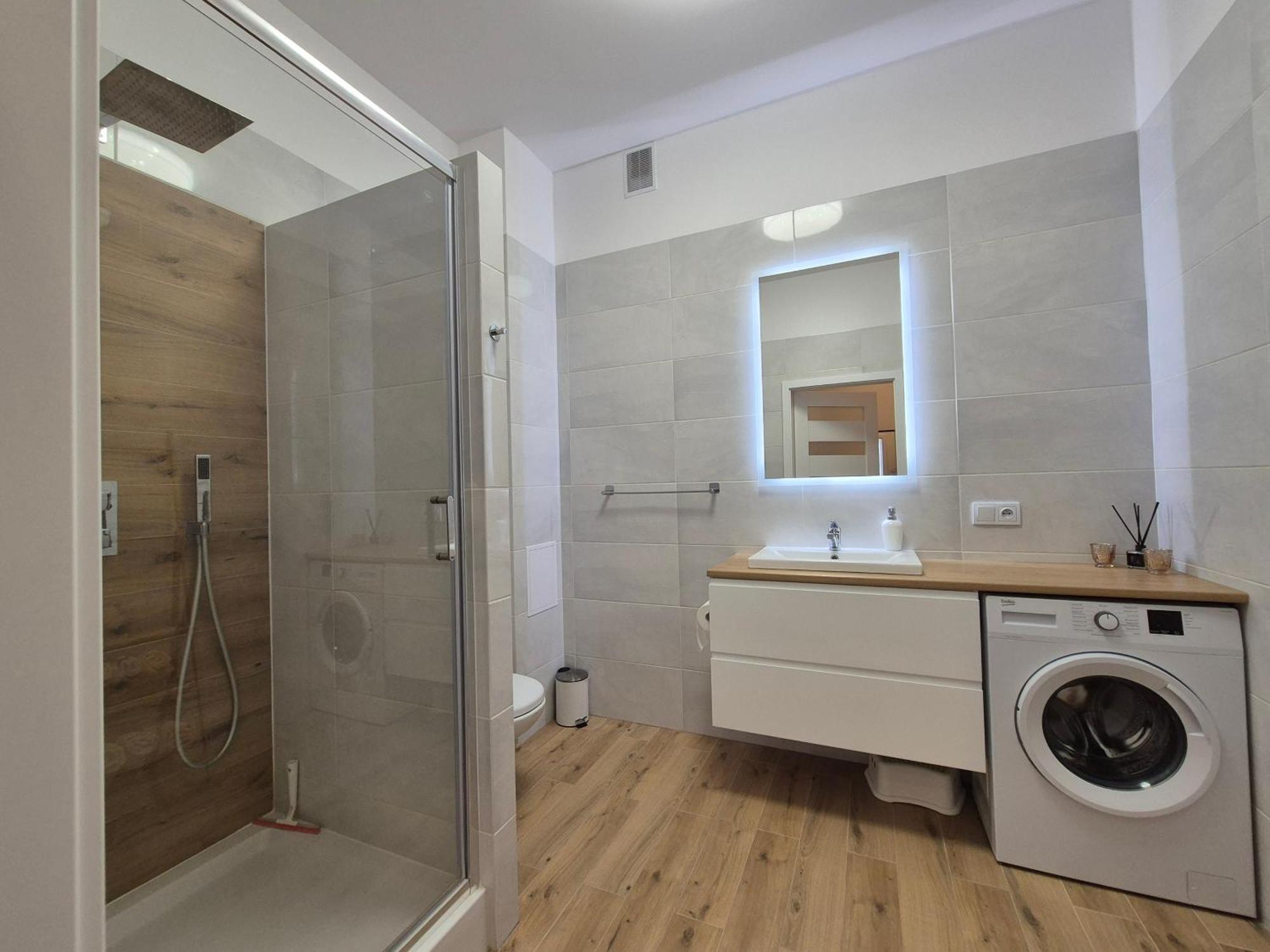 Duzy Komfortowy Apartament W Samym Centrum Przy Manufaktura I Piotrkowska, Blisko Zoo, Fala Apartment Łódź Exterior foto