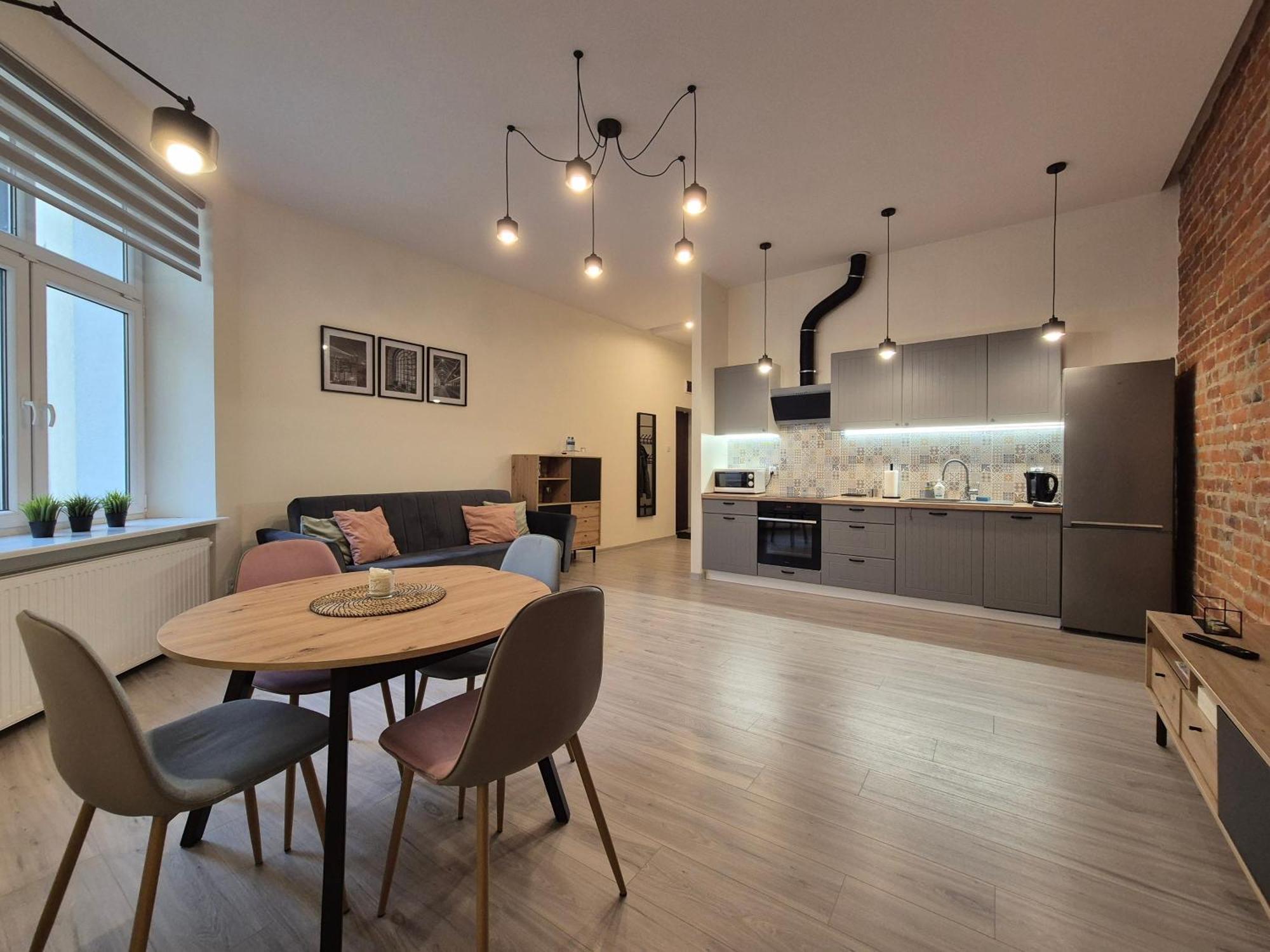 Duzy Komfortowy Apartament W Samym Centrum Przy Manufaktura I Piotrkowska, Blisko Zoo, Fala Apartment Łódź Exterior foto